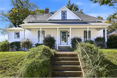446 Granville Drive, Winston-Salem, NC 27101 - Photo 1