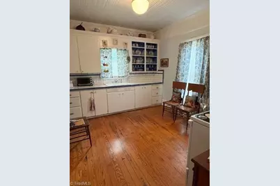 446 Granville Drive, Winston-Salem, NC 27101 - Photo 15