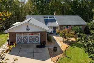 418 Cristi Ln, Dobson, NC 27017 - Photo 3