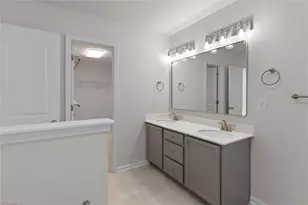 4621 Meadowside Terrace, High Point, NC 27265 - Photo 23