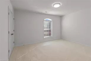 4621 Meadowside Terrace, High Point, NC 27265 - Photo 25