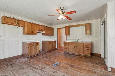 3264 Nc Highway 8 S, Walnut Cove, NC 27052 - Photo 13