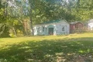 9839 W Pine St, Lowgap, NC 27024 - Photo 13