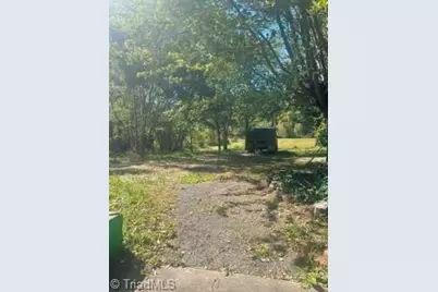 9839 W Pine Street, Lowgap, NC 27024 - Photo 17