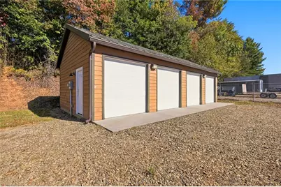 6810 W US Highway 421, Wilkesboro, NC 28697 - Photo 41