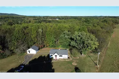 4904 Austin Little Mountain Road, Roaring River, NC 28669 - Photo 27