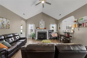5372 Holbein Gate Rd, Walkertown, NC 27051 - Photo 7
