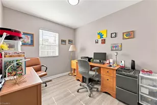 816 Cummins St, High Point, NC 27262 - Photo 13