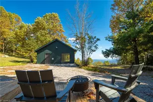1138 Lump Rd, Purlear, NC 28665 - Photo 33