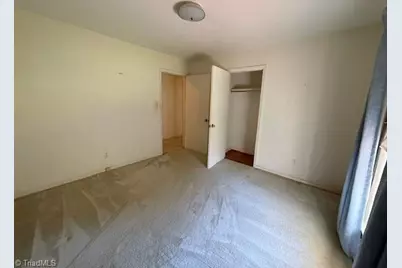5515 Bledsoe Drive, Greensboro, NC 27410 - Photo 15