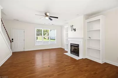 4431 Baylor Street, Greensboro, NC 27455 - Photo 7