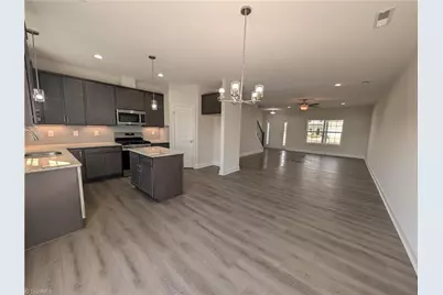 1317 Dandridge Drive, Kernersville, NC 27284 - Photo 3