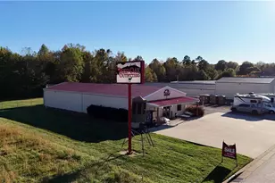 108 Lola Ln, Pilot Mountain, NC 27041 - Photo 25
