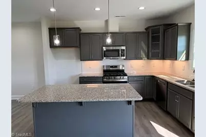 1329 Dandridge Drive, Kernersville, NC 27284 - Photo 5
