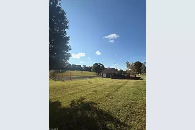 130 Chandler Hills Drive, Mount Airy, NC 27030 - Photo 19
