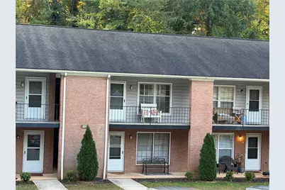 1107 Robin Hood Road #M, High Point, NC 27262 - Photo 1