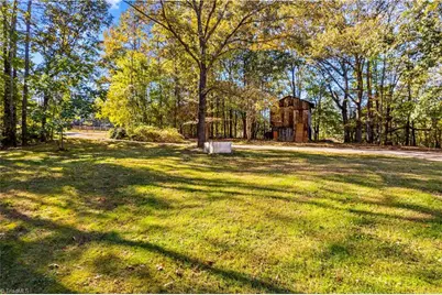 3821 View Lane, Yadkinville, NC 27055 - Photo 39