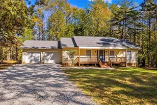 3821 View Ln, Yadkinville, NC 27055 - Photo 1