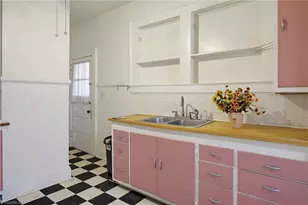 811 E Lexington Ave, High Point, NC 27262 - Photo 13