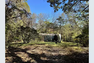 703 Pleasant Hill Drive, Elkin, NC 28621 - Photo 9