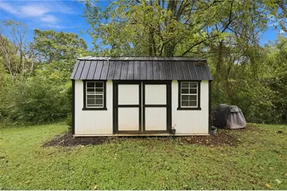 315 Lang Court, Haw River, NC 27258 - Photo 21