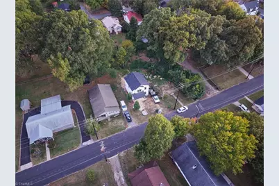 207 Carolina Avenue, Thomasville, NC 27360 - Photo 3