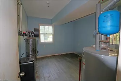 1605 Waverly Street, High Point, NC 27265 - Photo 7