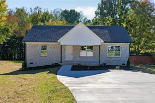 7424 Corvette Ln, Walkertown, NC 27051 - Photo 1