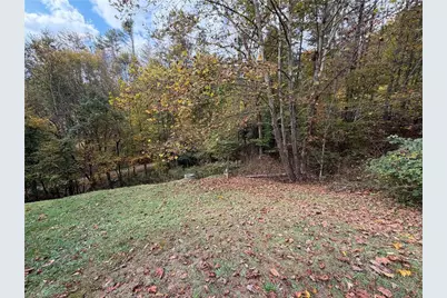 183 E Weaver Ford Road, Grassy Creek, NC 28631 - Photo 35