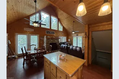 183 E Weaver Ford Road, Grassy Creek, NC 28631 - Photo 5
