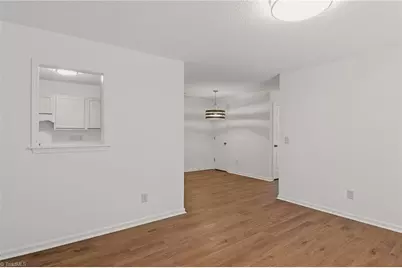 7149 W Friendly Avenue #D, Greensboro, NC 27410 - Photo 9