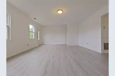5725 Bramblegate Road #A, Greensboro, NC 27409 - Photo 3
