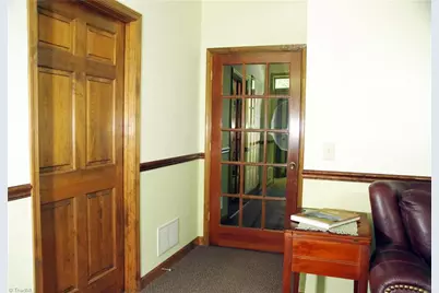 216 S Swing Road #1, Greensboro, NC 27409 - Photo 5