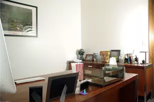 216 S Swing Rd, Greensboro, NC 27409 - Photo 11