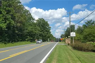 6139 Burlington Rd, Sedalia, NC 27342 - Photo 5