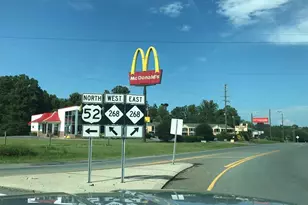 18 8 Ac Key St, Pilot Mountain, NC 27041 - Photo 15