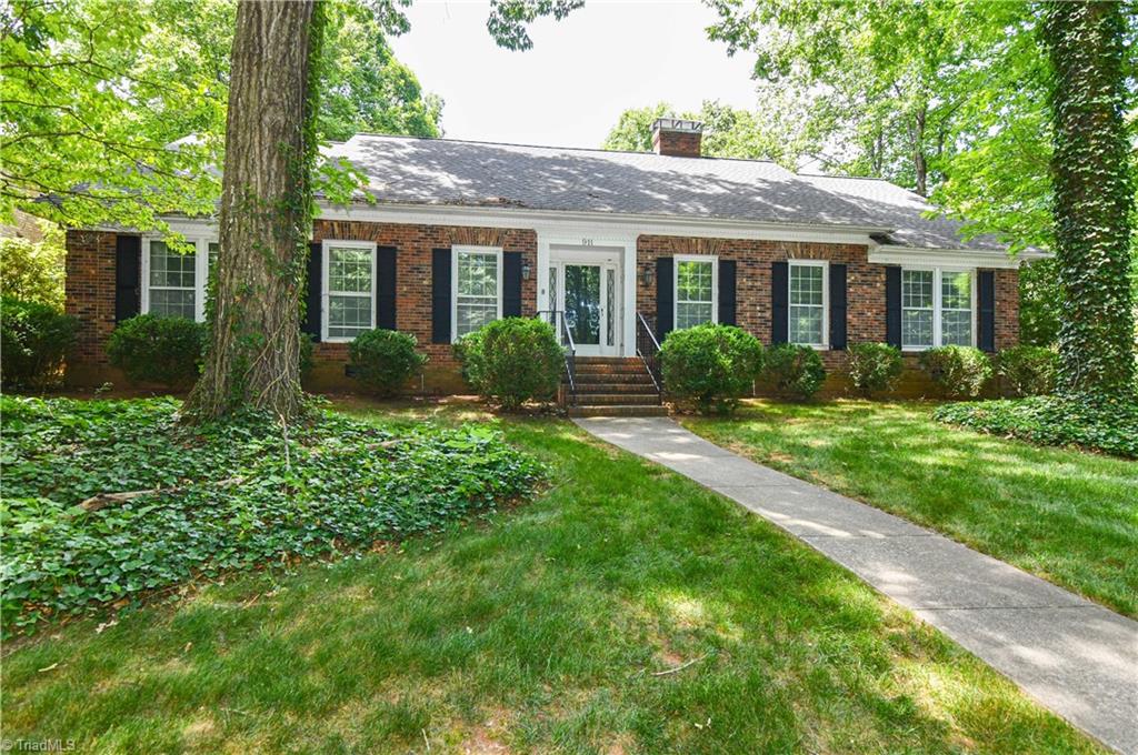 911 Westminster Dr, Greensboro, NC 27410 MLS 1026440 Coldwell Banker