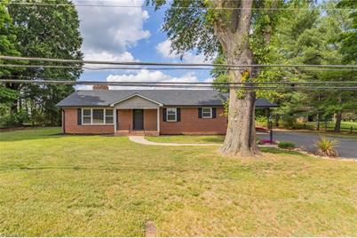 537 E Main Street - Photo 1