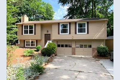 1109 Century Park Avenue - Photo 1