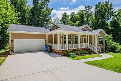 494 Chica Court - Photo 1
