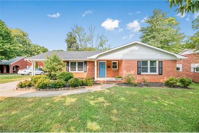 2709 Polo Road - Photo 1