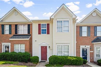 306 Brittany Way - Photo 1