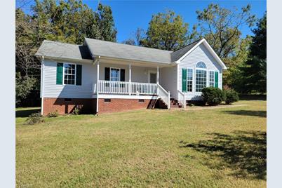 5109 Claire-Mont Drive - Photo 1