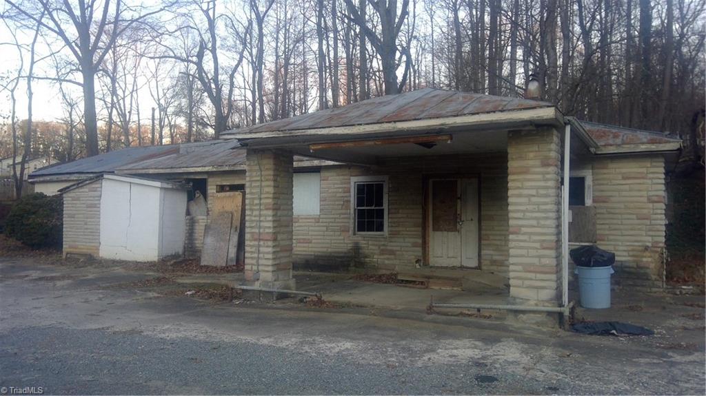 4719 Baux Mountain Rd, Winston Salem, NC 27105 MLS 1055776 Coldwell