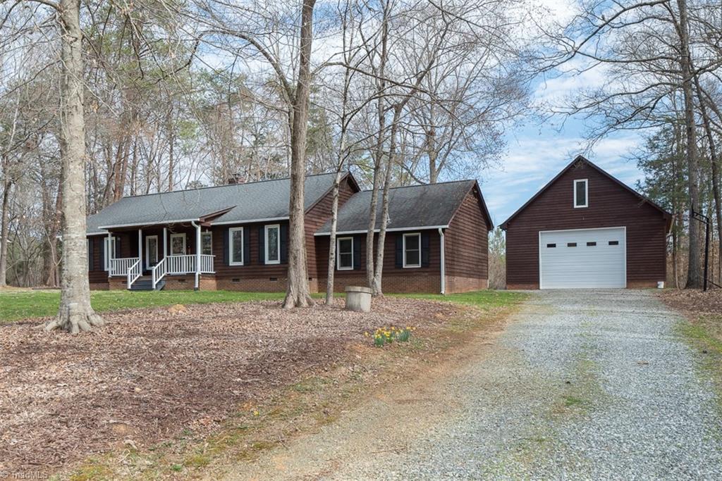 2724 Lynndale Ct, Mebane, NC 27302 MLS 1061836 Coldwell Banker