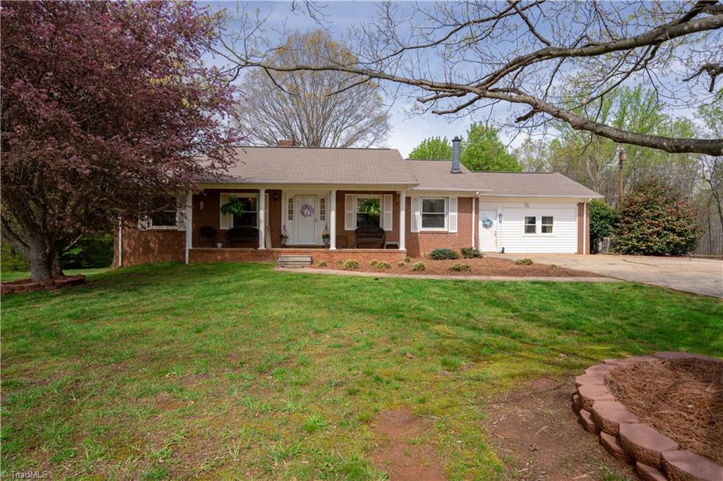 204 Williamsburg Rd, Olin, NC 28660 MLS 1065273 Coldwell Banker
