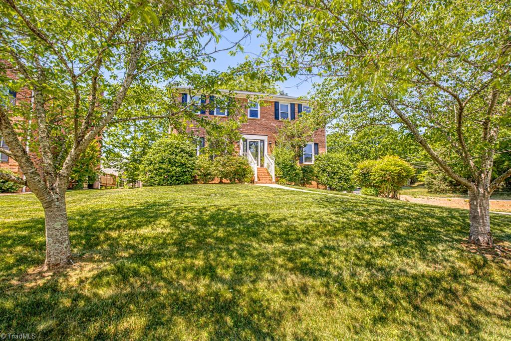 4500 Carriagebrook Ct, Clemmons, NC 27012 MLS 1070314 Coldwell Banker