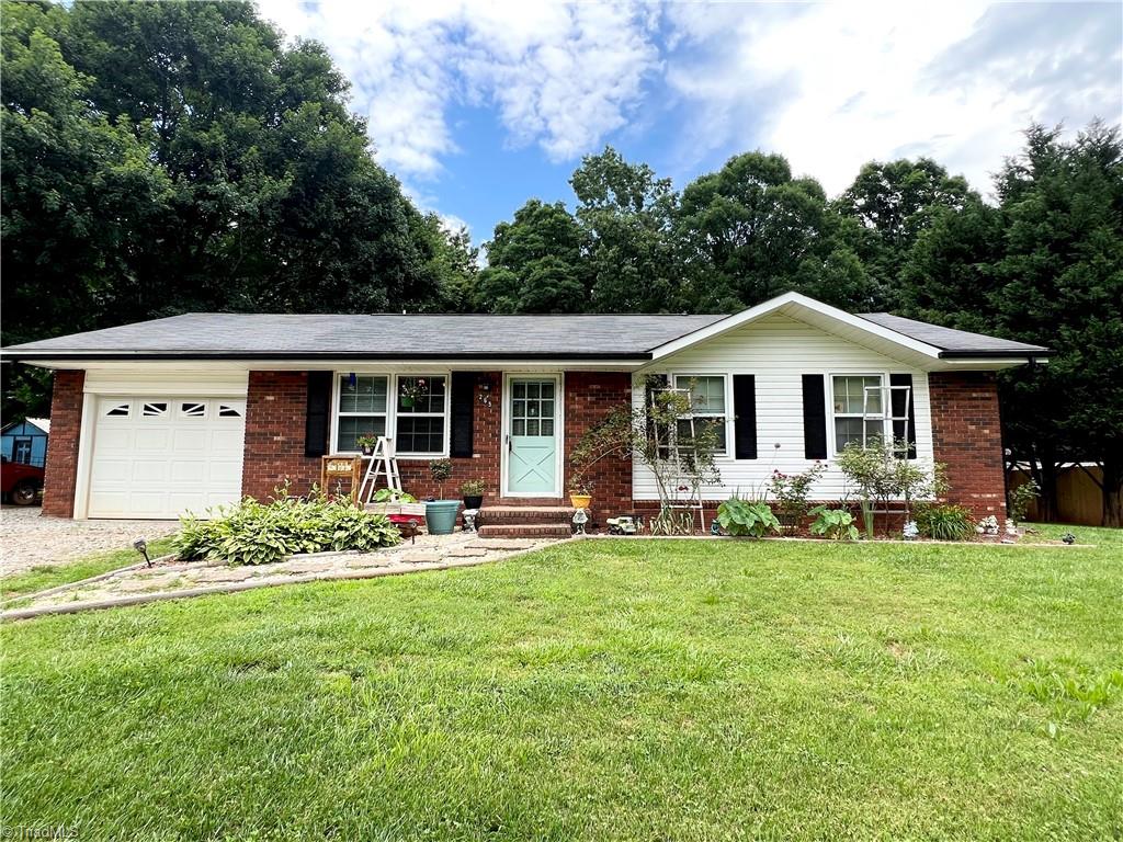 265 Crystal Dr, North Wilkesboro, NC 28659 MLS 1072804 Coldwell Banker