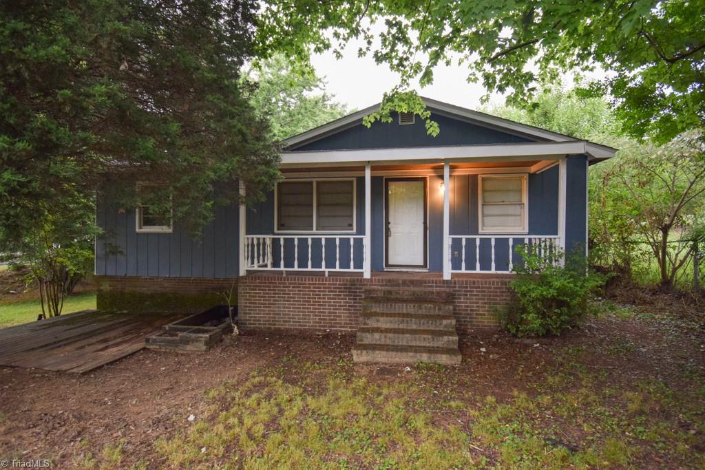 1301 Liberty Dr, Thomasville, NC 27360 MLS 1073806 Coldwell Banker