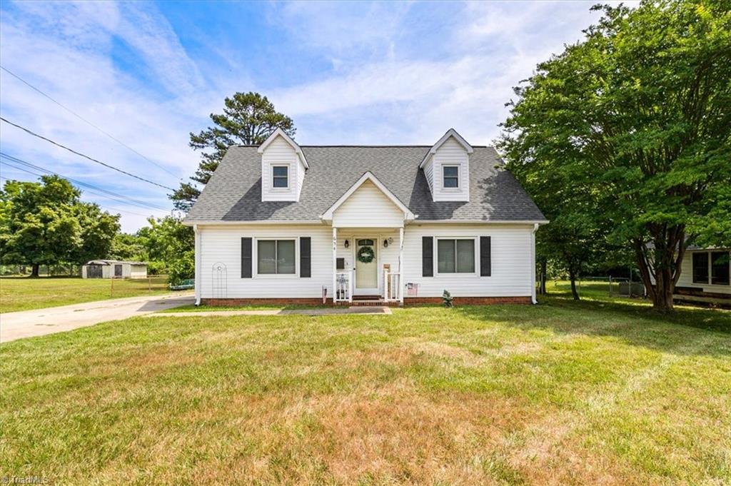 654 S Salisbury St, Mocksville, NC 27028 MLS 1074822 Coldwell Banker